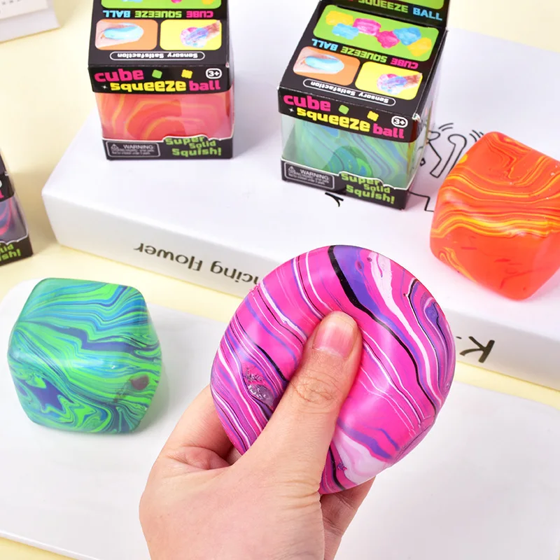 Vloeistenen ijsblokjes, knijp  - Fidget Cube Original recensie en prijs