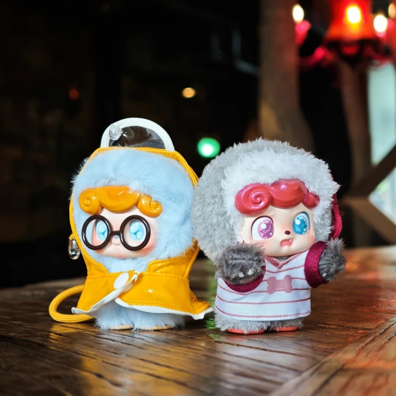 Nieuwe Q.Kid Outdoor Activitei - Vinyl Figure Blank recensie en prijs